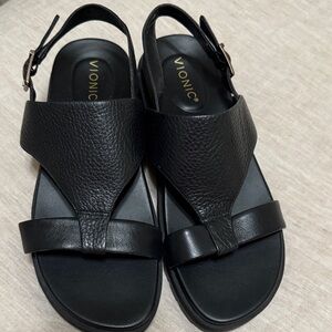 Vionic Women's Elegant Black Leather Sandals